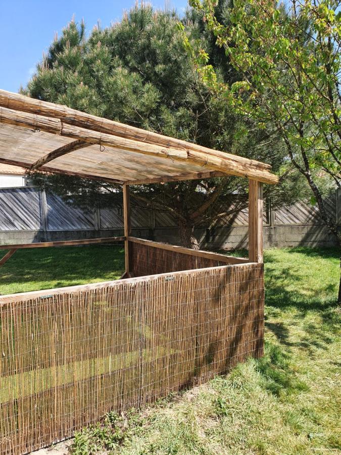Maison Les Noces De Feu Au Puy Du Fou - Stayinvendee La Gaubretiere Exterior photo
